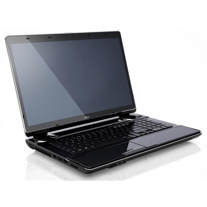 Ноутбук Fujitsu LIFEBOOK NH751 фото 3