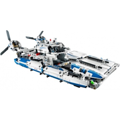Конструктор LEGO Technic Грузовой самолет 42025 фото 3